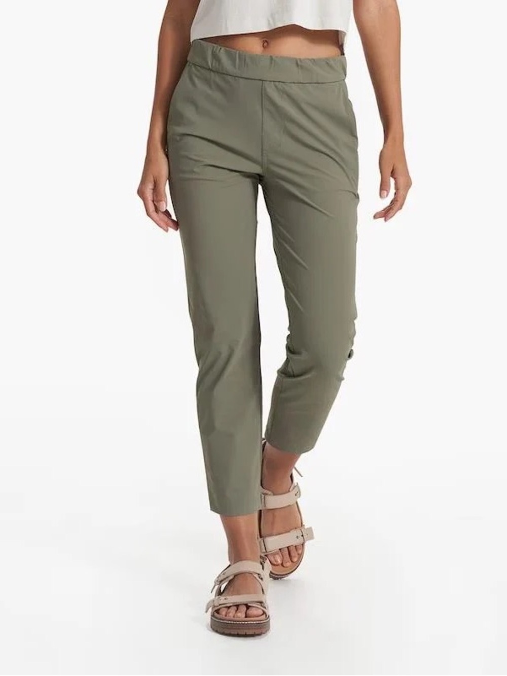 Vuori Miles Ankle Pants in Pistachio